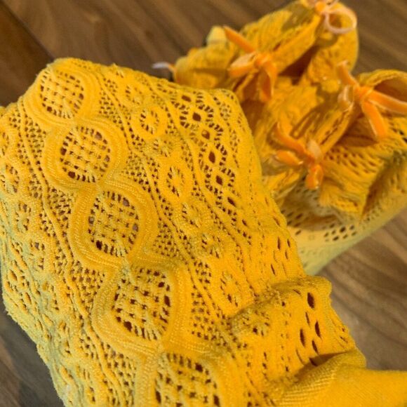 Casadei BOOTS, yes boots, over knee knit , saffron yellow, new, euro sz 35, sz 4 - Picture 7 of 16